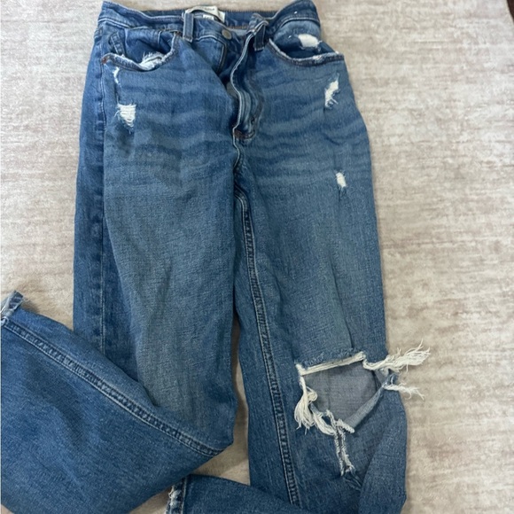 Abercrombie & Fitch Ankle straight ultra high rise jeans size 26/2 - Picture 2 of 3